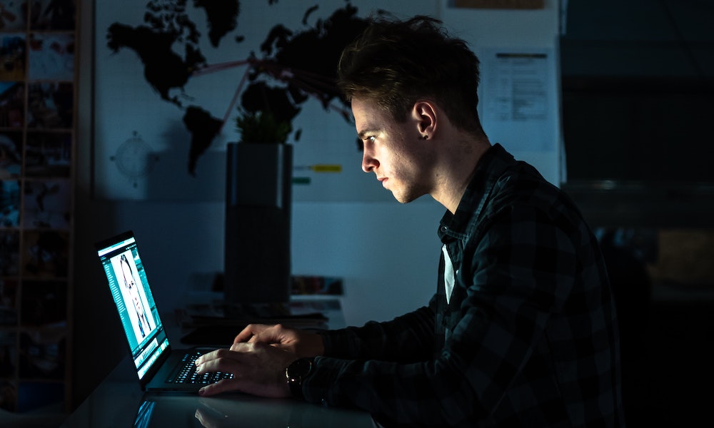 Worried You May Be Laid Off? 4 Warning Signs (+ What to Do Next)